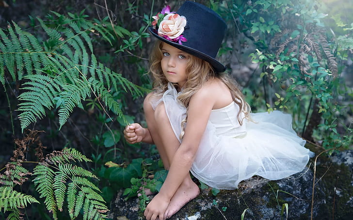 Волшебная милая маленькая девочка, шляпа, белое кружевное платье девушки, Волшебная, милая, маленькая девочка, шляпа, HD обои