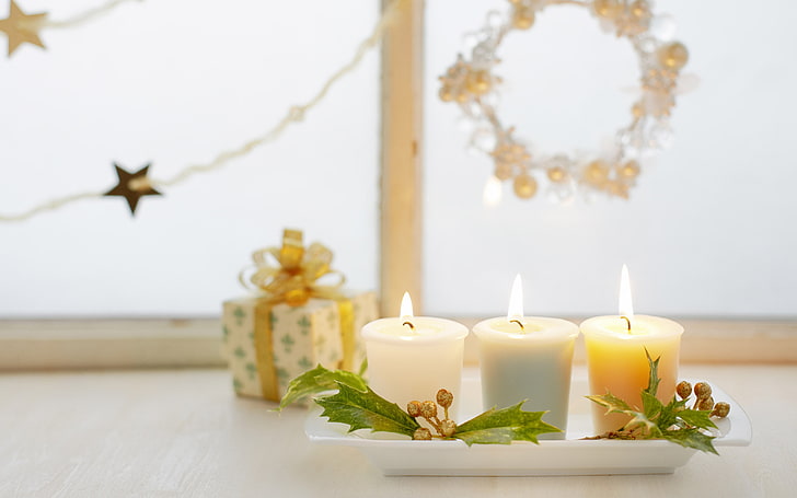 three white pillar candles on tray closeup photography, leaves, sprig, holiday, box, gift, new year, branch, candles, tape, bow, ribbon, HD wallpaper