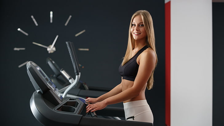 treadmill, tersenyum, berambut pirang, jam, ruang olahraga, model kebugaran, wanita, Wallpaper HD