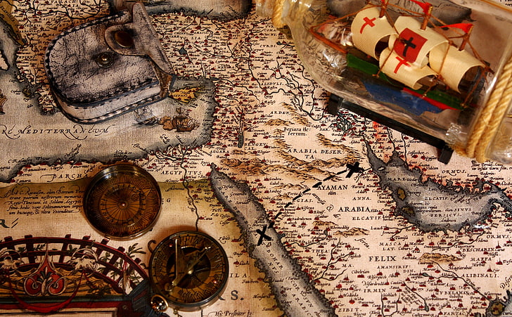 round brass-colored sextant, bottle, map, sailboat, treasure, treasures, adventure, compass, case, HD wallpaper