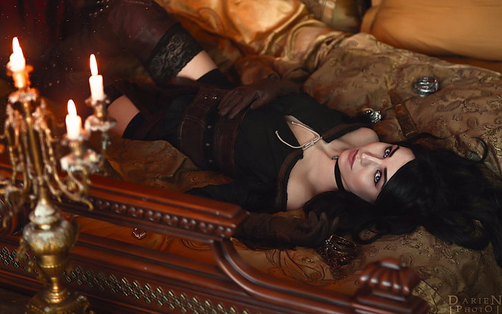 Women, Cosplay, Bed, Black Hair, Candle, Collar, Glove, Long Hair, Purple Eyes, Smile, The Witcher 3: Wild Hunt, Thigh Boots, Thigh Highs, Yennefer of Vengerberg, HD wallpaper