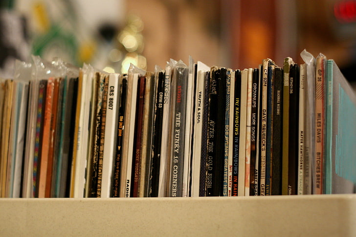 各種の本、音楽、ロックンロール、ビニール、アルバムカバー、 HDデスクトップの壁紙