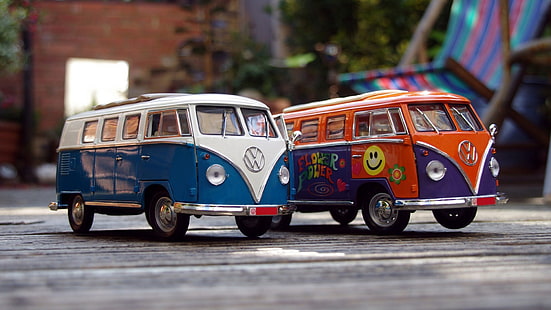 Volkswagen, Volkswagen combi, brinquedos, superfície de madeira, carro, HD papel de parede HD wallpaper