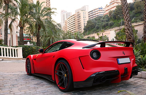 czerwono-czarny samochód sportowy Ferrari, ferrari, f12, berlinetta, supersamochód, novitec rosso, n-largo, Tapety HD HD wallpaper