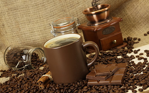 caneca de cerâmica marrom, café, grãos, banco, chocolate, canela, xícara, marrom, moedor de café, HD papel de parede HD wallpaper