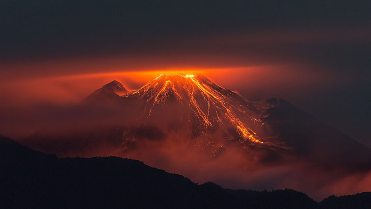поток магмы, извержение вулкана, вулкан, оранжевый, природа, пейзаж, лава, ночь, силуэт, извержение вулкана, Эквадор, горы, красный, фотография, HD обои