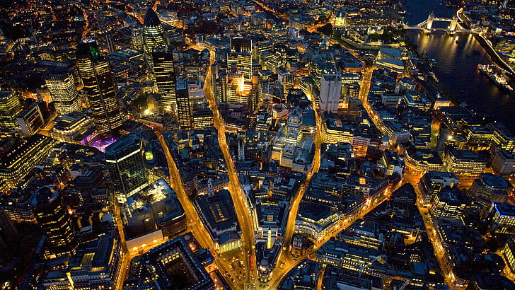 تصوير جوي للمدينة ، لندن ، إنجلترا ، المدينة ، منظر المدينة ، الطريق ، أضواء المدينة ، الليل، خلفية HD