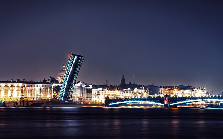 paysage urbain, architecture, nuit, lumières, longue exposition, bâtiment, pont, rivière, Saint-Pétersbourg, Russie, cathédrale, Fond d'écran HD