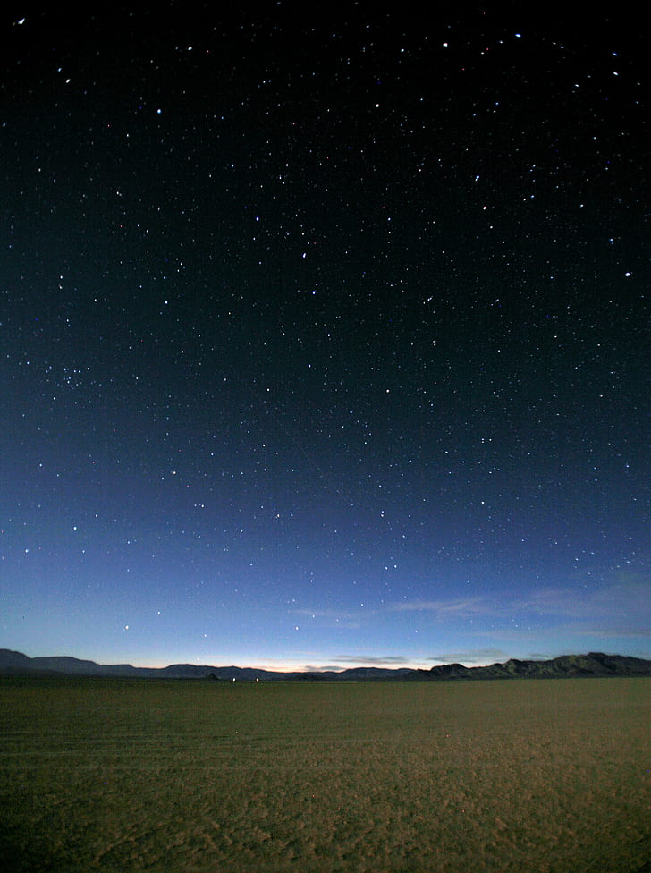stars above green grass field, Twilight, Twinkle  stars, green grass, grass field, Black Rock Desert, Nevada, sunset, playa, desolation, étoiles, Burning Man, location, étoile, space, espace, astronomy, univers, universe, long exposure, exposition, pose, star - Space, night, galaxy, milky Way, constellation, sky, nature, nebula, landscape, dark, blue, star Field, planet - Space, HD wallpaper