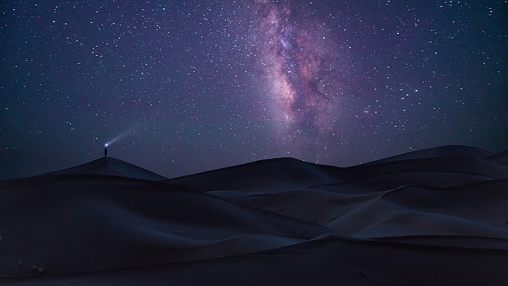 man standing on sand dunes at night digital wallpaper, nature, landscape, long exposure, desert, Sahara, Milky Way, starry night, dune, space, HD wallpaper