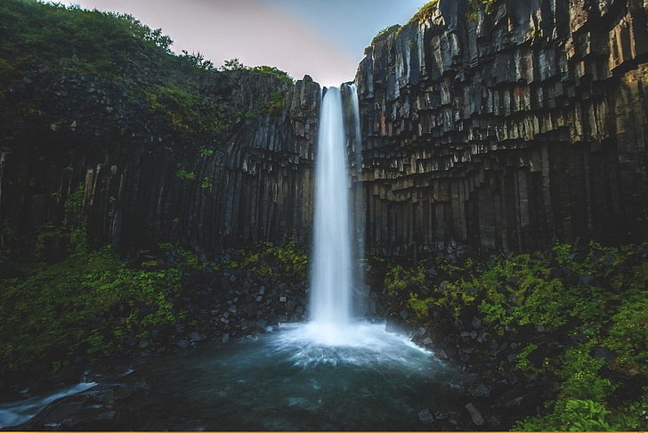 czyste wodospady, przyroda, góry, Tapety HD
