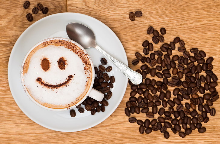 кофейная кружка с блюдцем, радость, улыбка, фон, обои, настроение, кофе, зерно, тарелка, чашка, капучино, широкоформатные, полноэкранные, HD обои, постель, HD обои