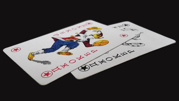 zwei rote und schwarze Joker-Karten, Karte, rot, Foto, Hintergrund, Joker, Wallpaper, schwarz, Karte, Karton, Bild, HD-Hintergrundbild
