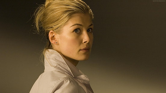 black and white, gone Die Another Day, dress, Rosamund Pike, HD wallpaper HD wallpaper