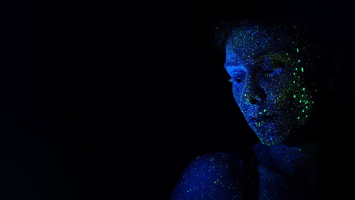 visage de femme, photographie, peinture corporelle, bleu, vert, brillant, Fond d'écran HD