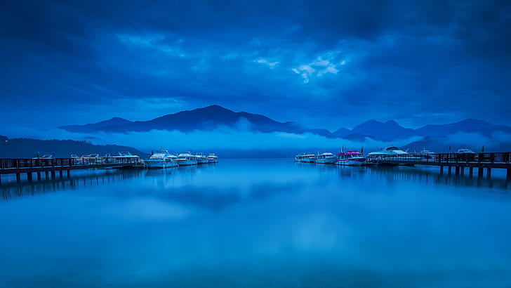 Bucht, Yachthafen, Boote, Wolken, Nebel, Abend, blau, weißes Boot, Bucht, Yachthafen, Boote, Wolken, Nebel, Abend, blau, HD-Hintergrundbild