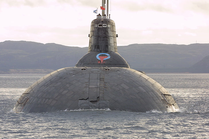 schwarzes U-Boot, St. 941 Akula-Taifun, Nordflotte, Dmitry Donskoy, TK-208, HD-Hintergrundbild