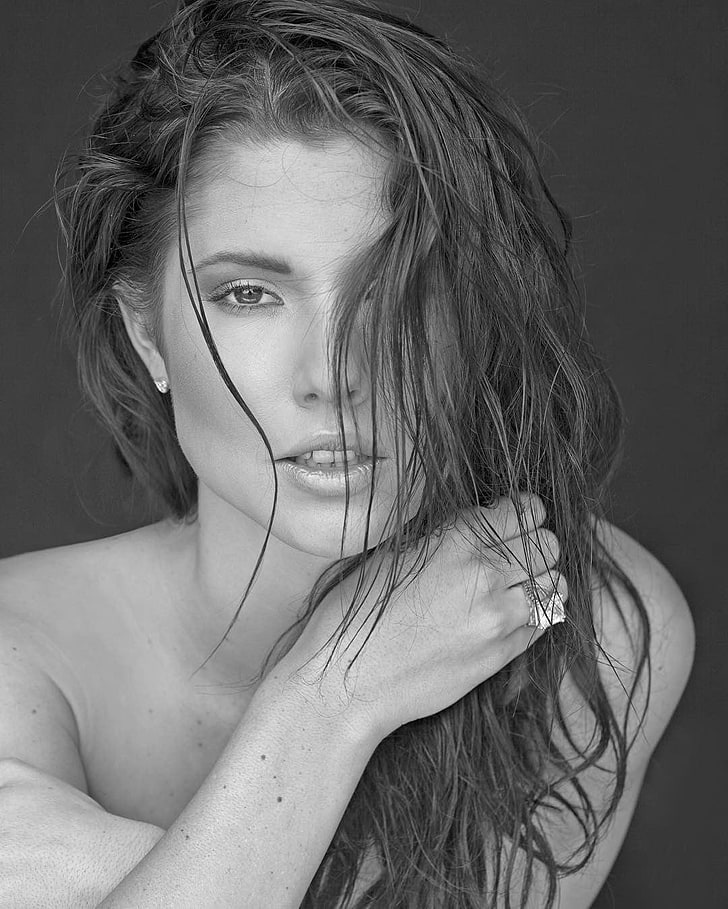 woman's face, Amanda Cerny, model, women, brunette, monochrome, nude, wet hair, HD wallpaper
