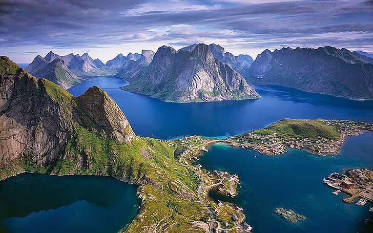 منظر جميل لارتفاع جزر لوفوتين خلفية المناظر الطبيعية النرويجية عالية الدقة 2880 × 1800، خلفية HD
