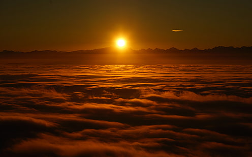 พระอาทิตย์ขึ้นเหนือเมฆ 4K, พระอาทิตย์ขึ้น, เมฆ, ด้านบน, วอลล์เปเปอร์ HD HD wallpaper