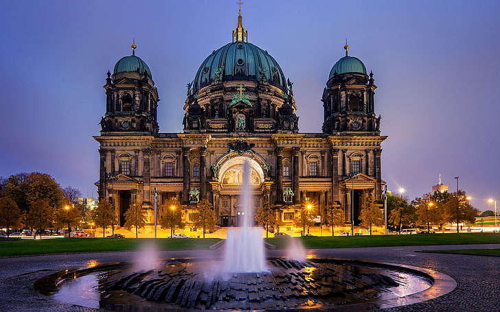 Берлинската катедрала е кратко име за Евангелската върховна енория и катедрална църква в Берлин Германия Тапет за работен плот 2880 × 1800, HD тапет