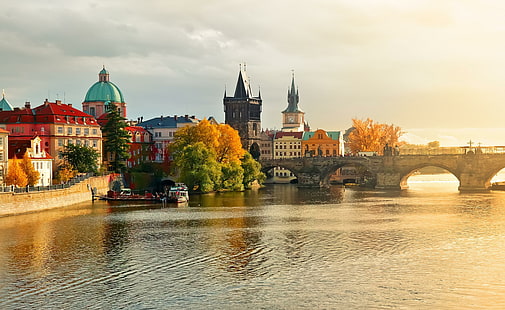 아름다운 프라하, 체코, 프라하, 블 타바, 찰스 브리지, 강, 유럽, 도시, 가을, HD 배경 화면 HD wallpaper