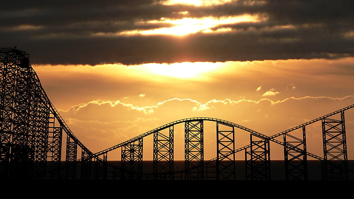 silhouette of roller coaster during golden hour, UK, rollercoasters, sunlight, sunset, silhouette, HD wallpaper