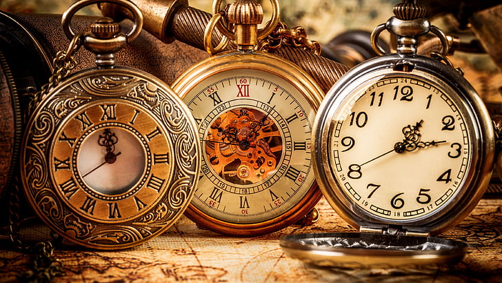 trzy zegarki kieszonkowe w kolorze srebrnym i złotym, zegarek, zegary, zegarek kieszonkowy, zegarek złoty, vintage, Tapety HD