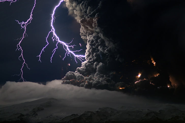 thunder and volcanic eruption wallpaper, lightning, digital art, volcano, nature, smoke, HD wallpaper
