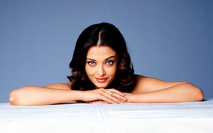 Aishwarya Rai Attractive Smile, Schauspielerin, Bollywood-Schauspielerinnen, Berühmtheit, indische Schauspielerin, Model, HD-Hintergrundbild