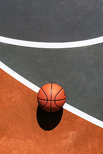 оранжевый и черный баскетбол, баскетбол, мяч, баскетбольная площадка, HD обои HD wallpaper