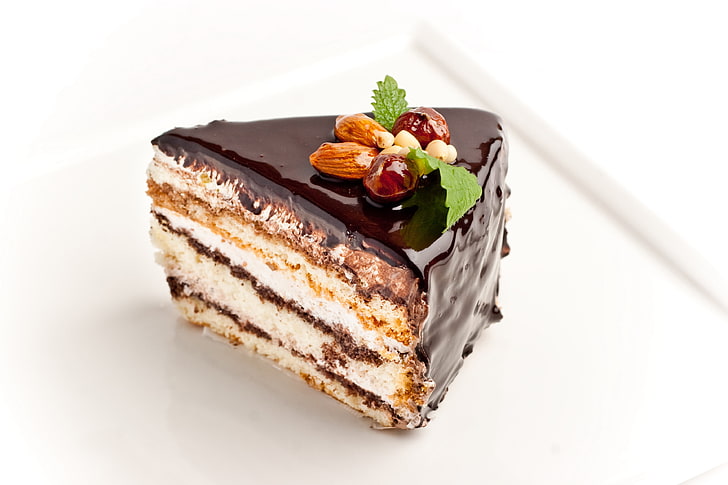 chocolate cake, cake, nuts, almonds, hazelnuts, chunk, chocolate, HD wallpaper