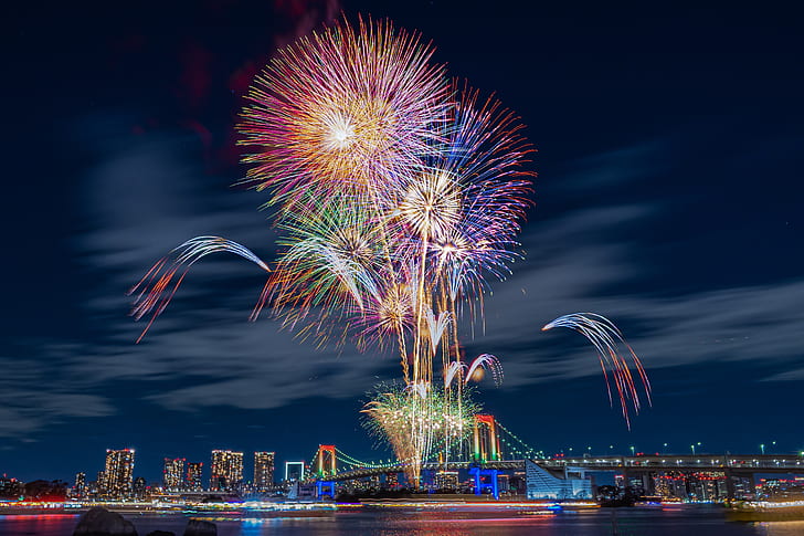 bridge, ญี่ปุ่น, โตเกียว, ดอกไม้ไฟ, เมืองยามค่ำคืน, สะพานสายรุ้ง, อ่าวโตเกียว, ดอกไม้ไฟสายรุ้งโอไดบะ 2019, สวนริมทะเลโอไดบะ, วอลล์เปเปอร์ HD