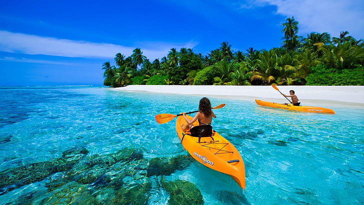 Кану на синя лагуна на Малдивите Тропически HD тапет за работен плот 2560 × 1440, HD тапет