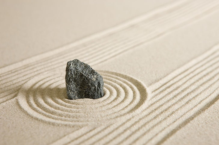 black stone, nature, sand, grain, stone, circle, lines, zen, rock, calm, garden, depth of field, HD wallpaper