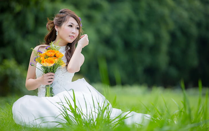 Красивое белое платье девушка, азиатка, невеста, цветы, трава, Красивая, Белый, платье, девушка, азиатка, невеста, цветы, трава, HD обои