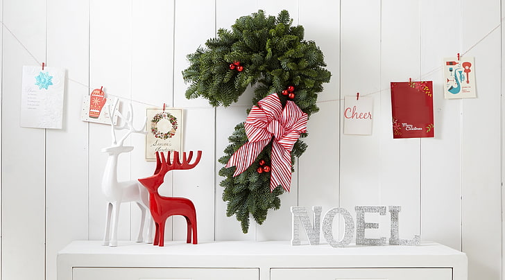Joyeux Noel, Holidays, Christmas, Beautiful, Green, White, Roses, Table, Wall, Candy, Pine, Deer, Room, Wreath, Romantic, Setting, Painting, Paint, Canes, floral, Fancy, Craft, indoor, Stag, decorations, Decor, mason, crafty, decorating, HD wallpaper