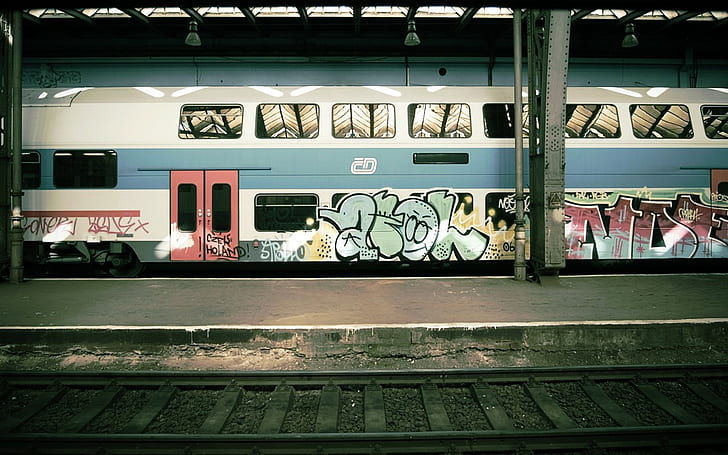 مترو الانفاق ، المدينة ، القطار ، السيارة، خلفية HD