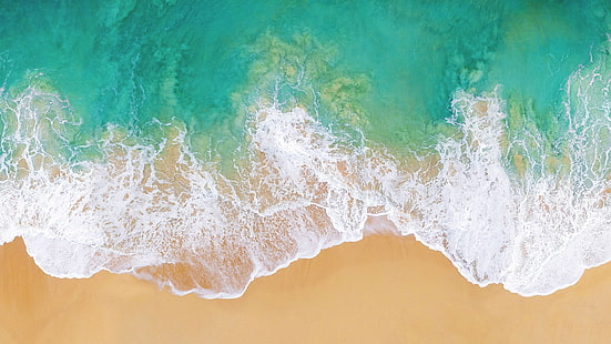 fotografia ujęciowa akwenu w pobliżu brązowego piasku, iOS 11, 4k, 5k, plaża, ocean, Tapety HD HD wallpaper