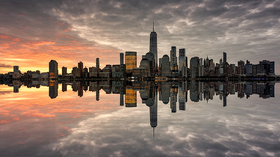 Manhattan Skyline Най-населеният Ню Йорк Залез на отражение във водата Miror Ultra HD тапет за настолни мобилни телефони и лаптопи 3840 × 2160, HD тапет HD wallpaper