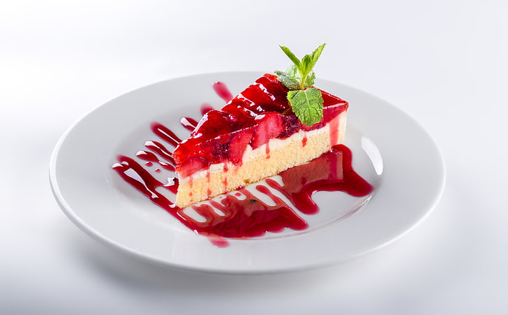 Fresh Strawberry Cake Slice, Food and Drink, Strawberry, Plate, Gourmet, delicious, cake, confectionery, Slice, Food, dessert, HD wallpaper