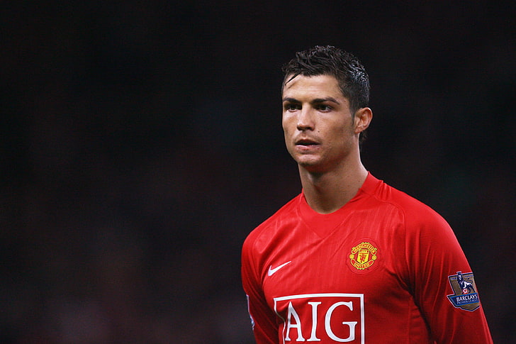 röda herrtröja med rund hals, sport, stjärna, fotboll, Cristiano Ronaldo, Ronaldo, Manchester United, spelare, kändis, HD tapet