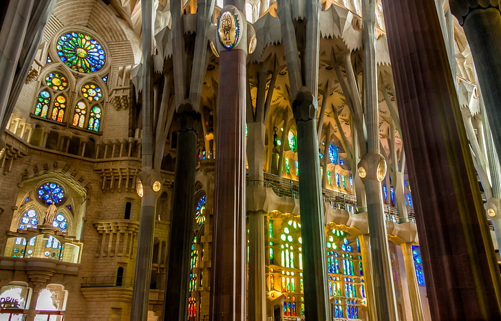 cathedral facade, columns, stained glass, Spain, religion, Barcelona, The Sagrada Familia, HD wallpaper