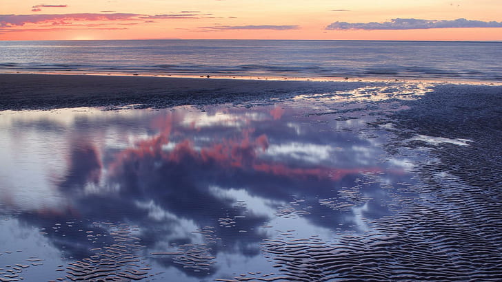 Reflection In A Tidal Pool, awan, matahari terbenam, refleksi, pantai, kolam renang, alam, dan lanskap, Wallpaper HD