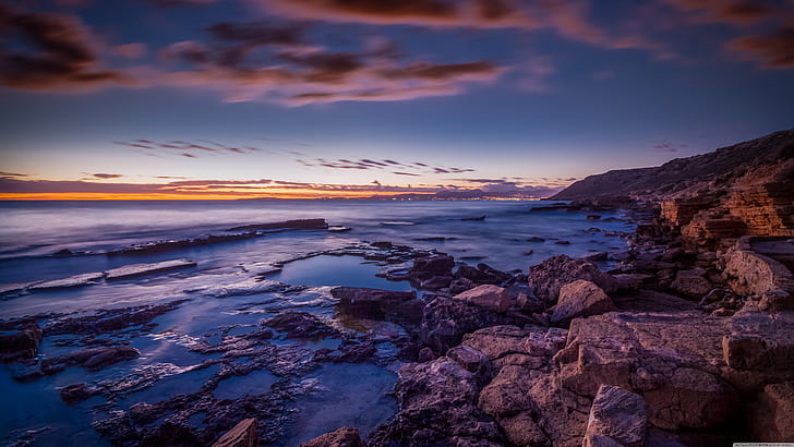 rochers bruns côtiers, paysage, coucher de soleil, Fond d'écran HD
