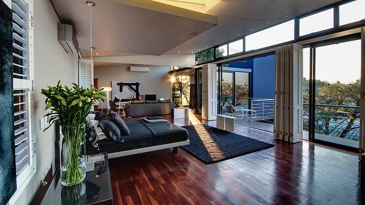 черный коврик, дизайн интерьера, спальня, деревянная поверхность, солнечный свет, окно, вазы, HD обои