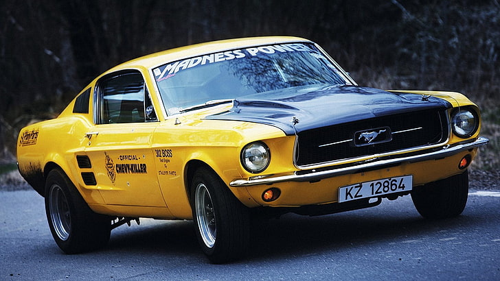 Ford Mustang Coupe amarillo y negro, naciendo, 2014, Mustang, Fondo de pantalla HD