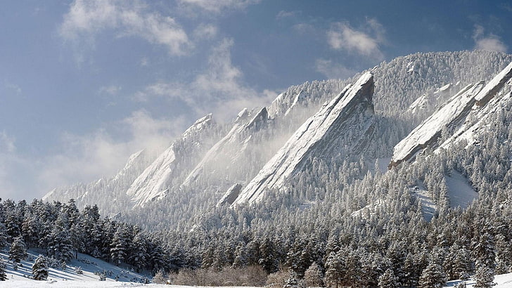 pinos verdes, invierno, montañas, bosque, naturaleza, paisaje, nubes, Boulder, Colorado, nieve, Flatirons, Fondo de pantalla HD