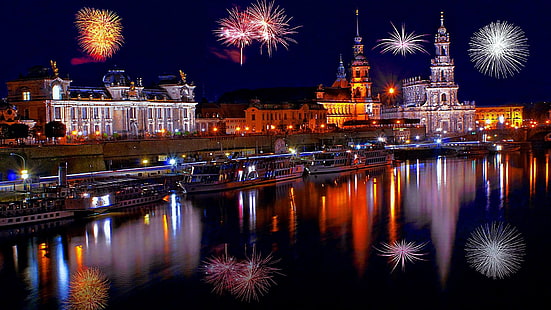 Дрезден, Германия, нощ, река, нощно небе, град, Европа, размисъл, фойерверки, забележителност, градски пейзаж, туристическа атракция, небе, събитие, HD тапет HD wallpaper