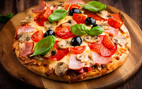 pizza au pepperoni sur un plateau en bois, nourriture, déjeuner, boisson, Fond d'écran HD HD wallpaper